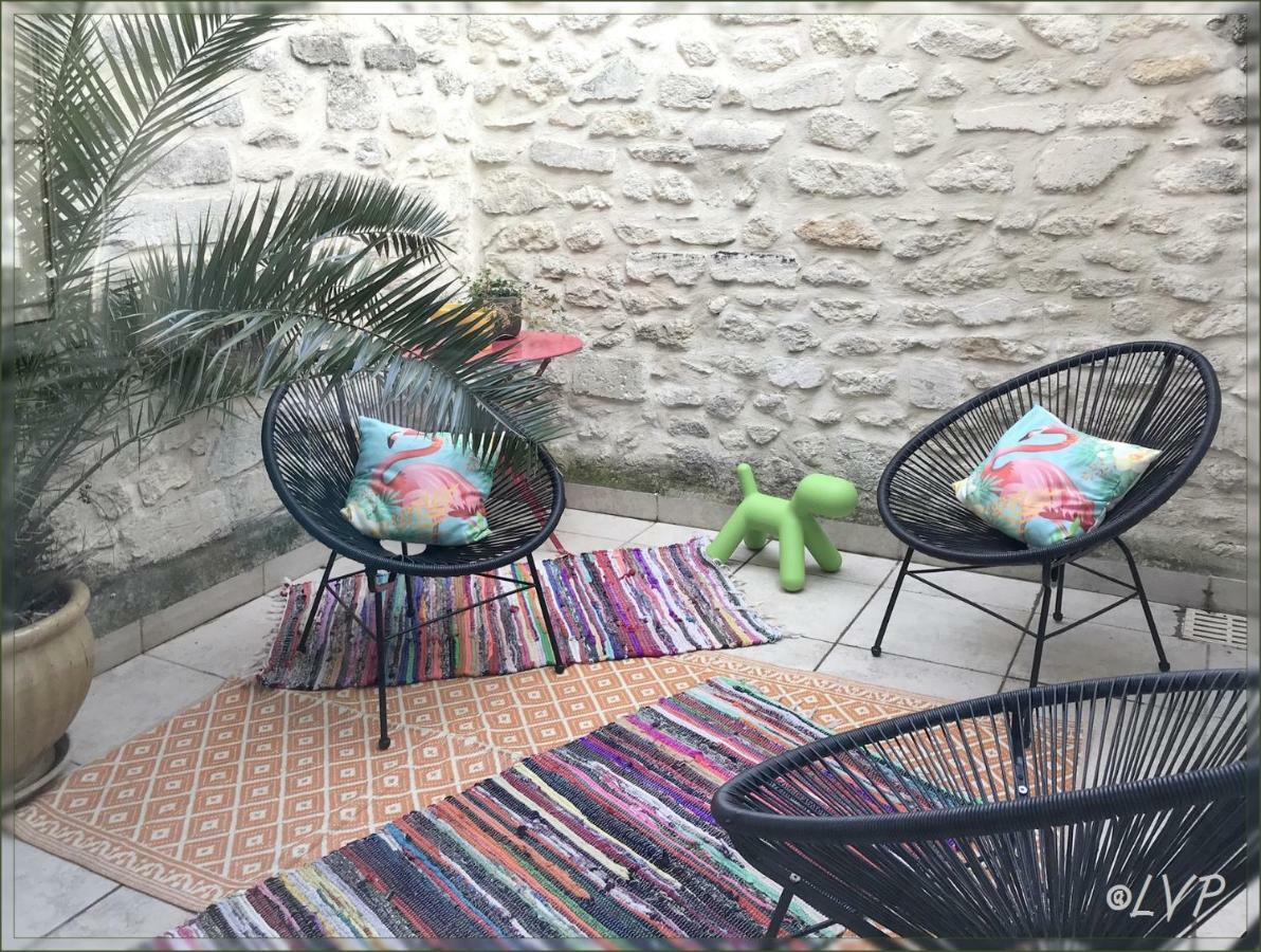 Le Loft Patio, Au Coeur Du Village Сен-Ремі-де-Прованс Екстер'єр фото